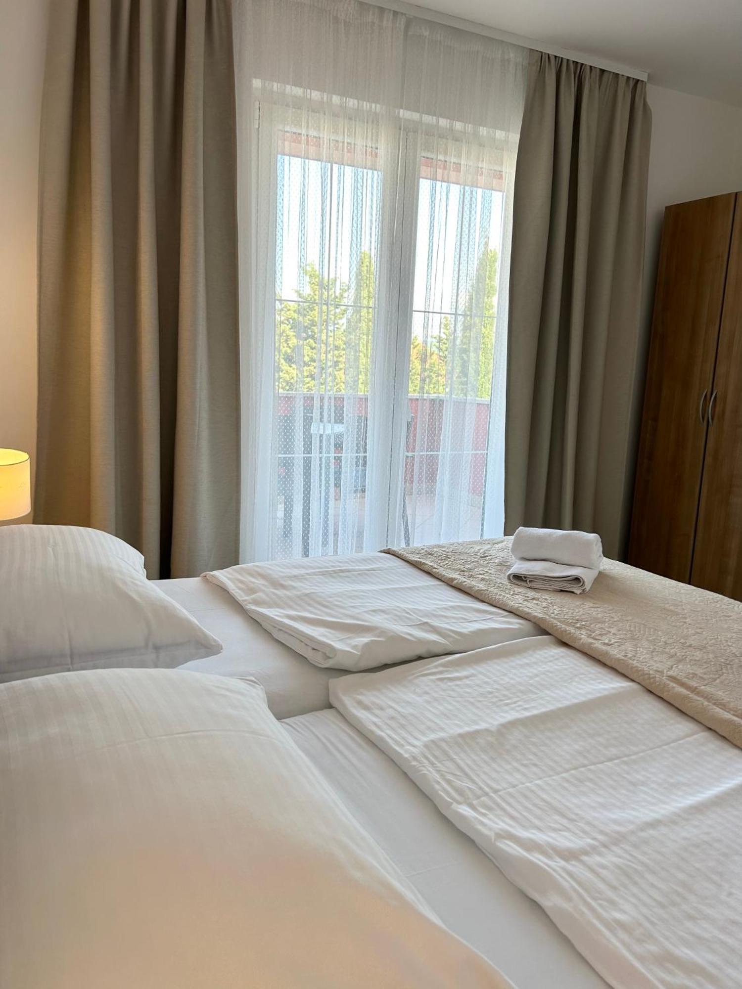 Apartments Mare Punat Bagian luar foto