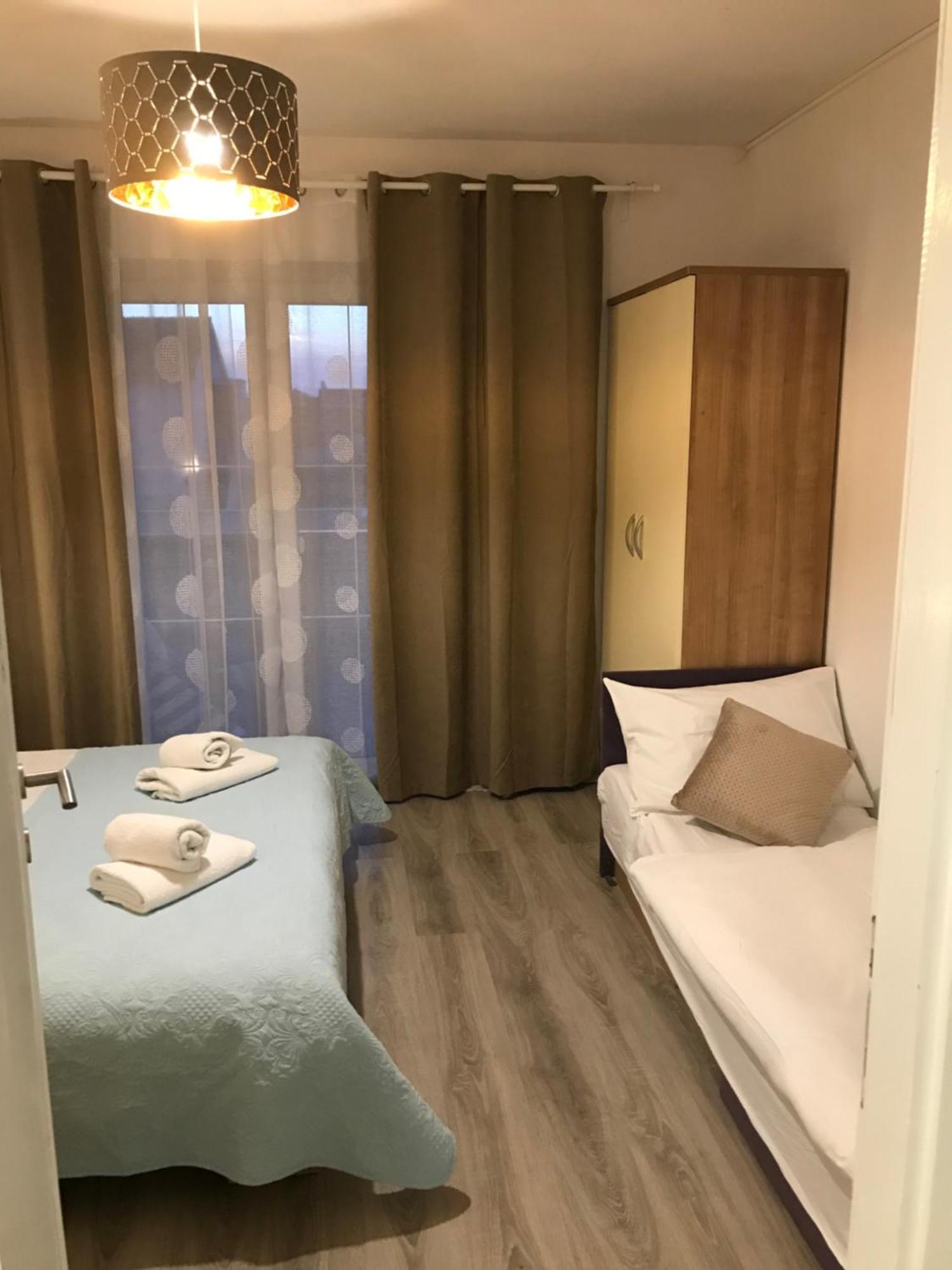 Apartments Mare Punat Bagian luar foto